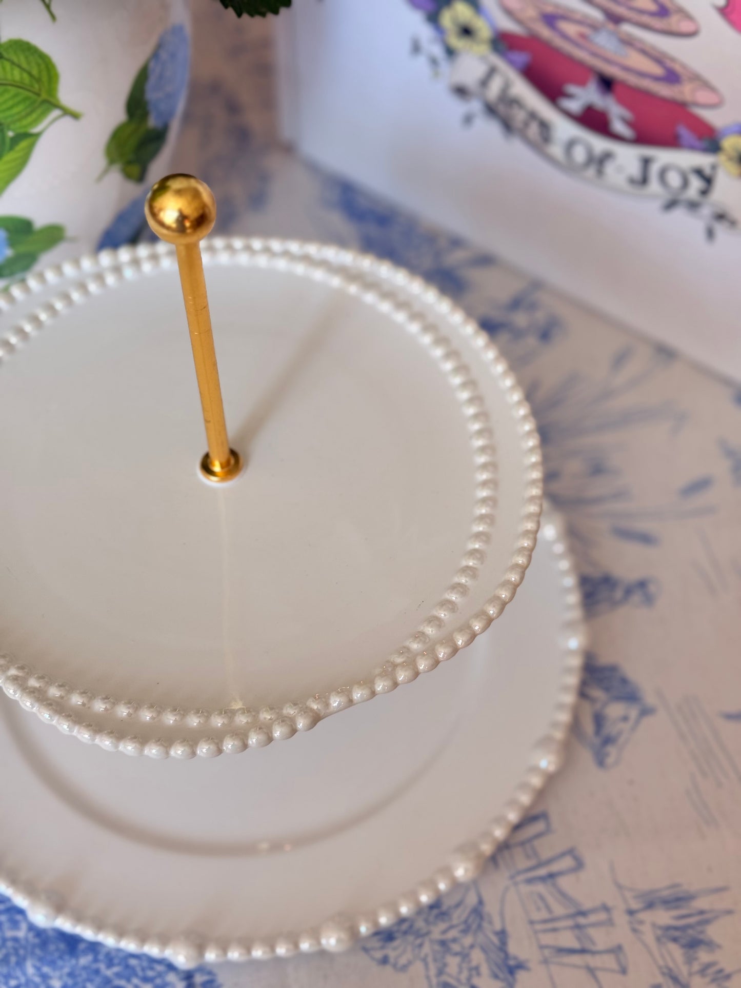 Anthropologie Pearl Two Tiered Stand