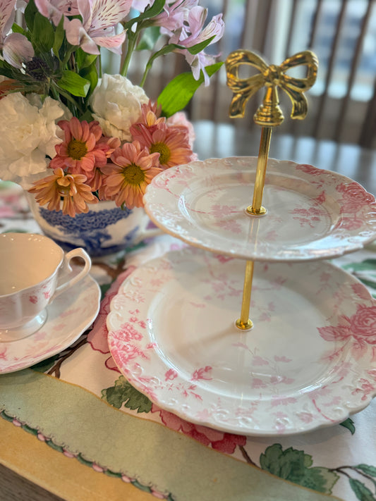 LoveShackFancy 🎀 Pottery Barn stand