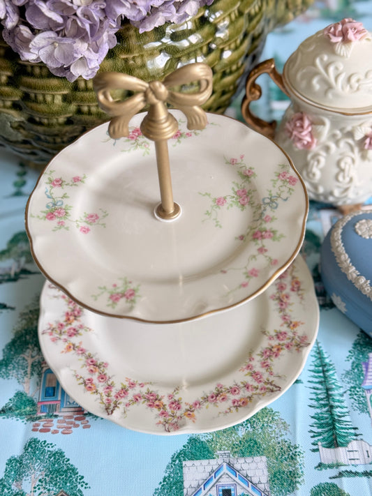 Theodore Haviland- New York Vintage Petite Tiered Stand- Bows and Garland