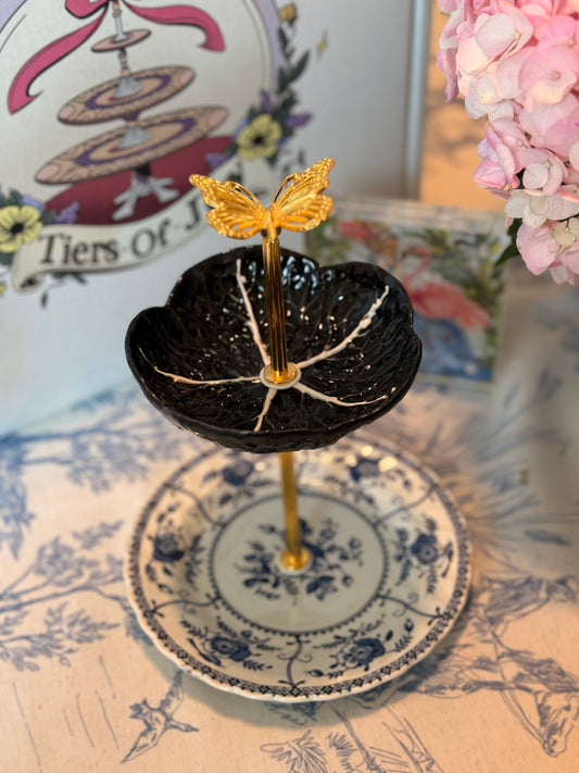 Johnson Brothers Blue Indies and Black Cabbage Petite Tier Stand