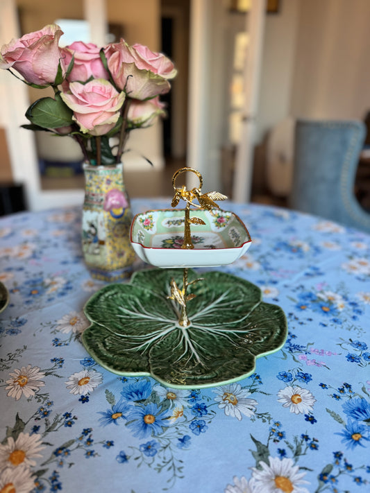 Bordallo Cabbage Dinner Plate & Williams Sonoma Famille Rose Dip Bowl Two Tiered Stand