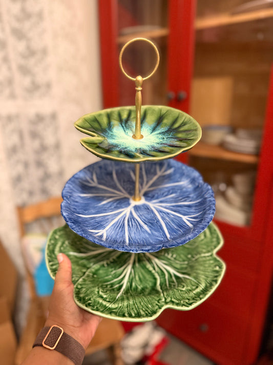 Bordallo Pinheiro Green Cabbage & Vivo Veronika Blue Cabbage Tiered Stand | Made in Portugal Lily Pad