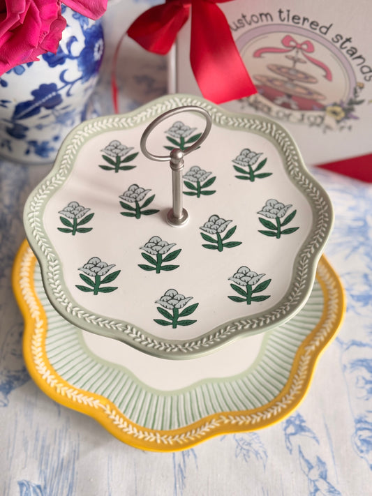 Wiggle Flowers Two Tiered Serving Stand