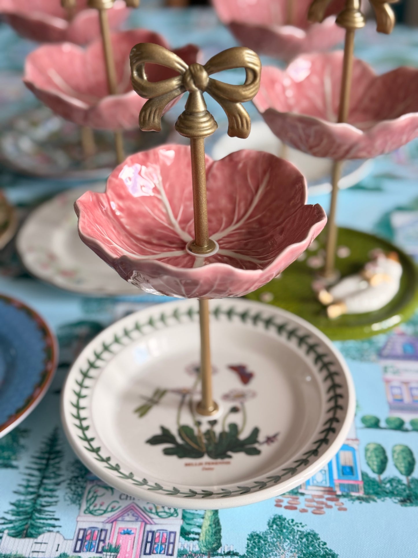 Portmeirion Botanic Garden and Pink Bordallo Cabbage Petite Tiered Stand