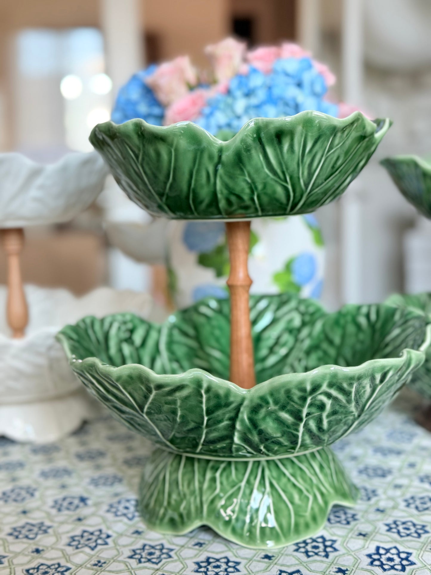 Bordallo Pinheiro Cabbage Bowl Stand