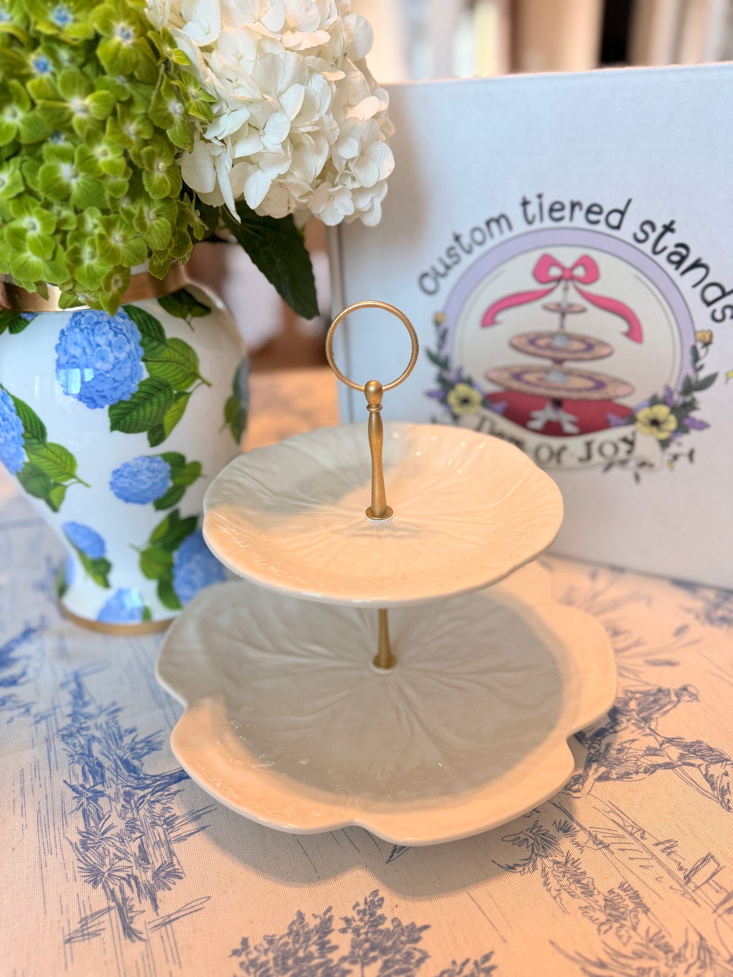 Bordallo Beige Cabbage Two Tiered Stand (10.5” base plate)