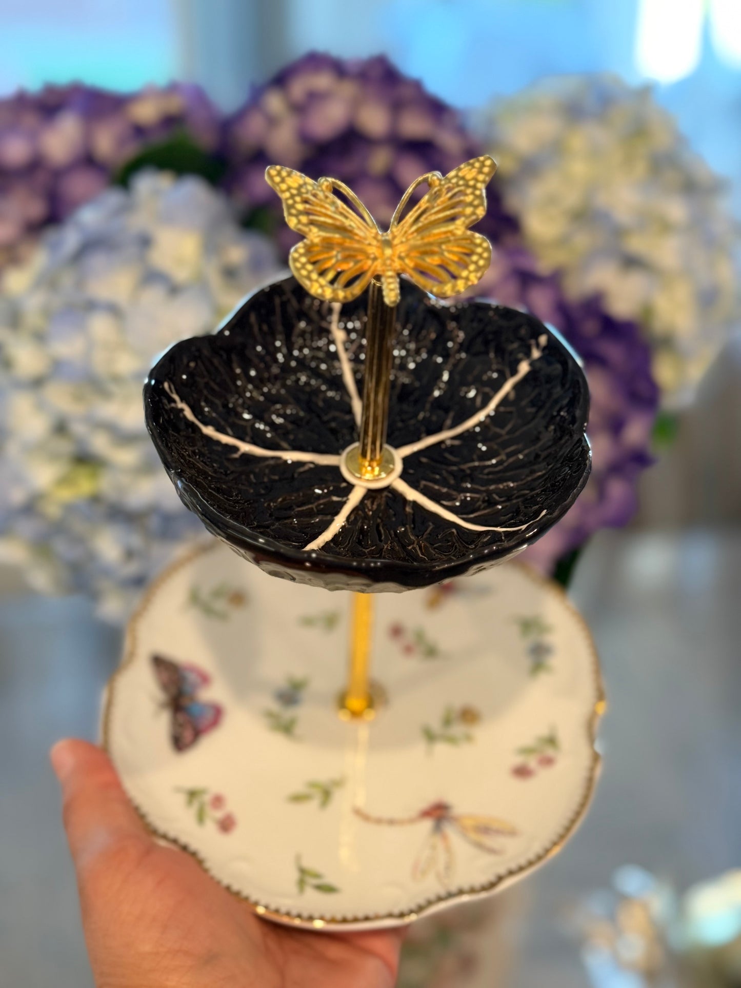 Black Cabbage and Godinger Primavera Petite Tiered Stand