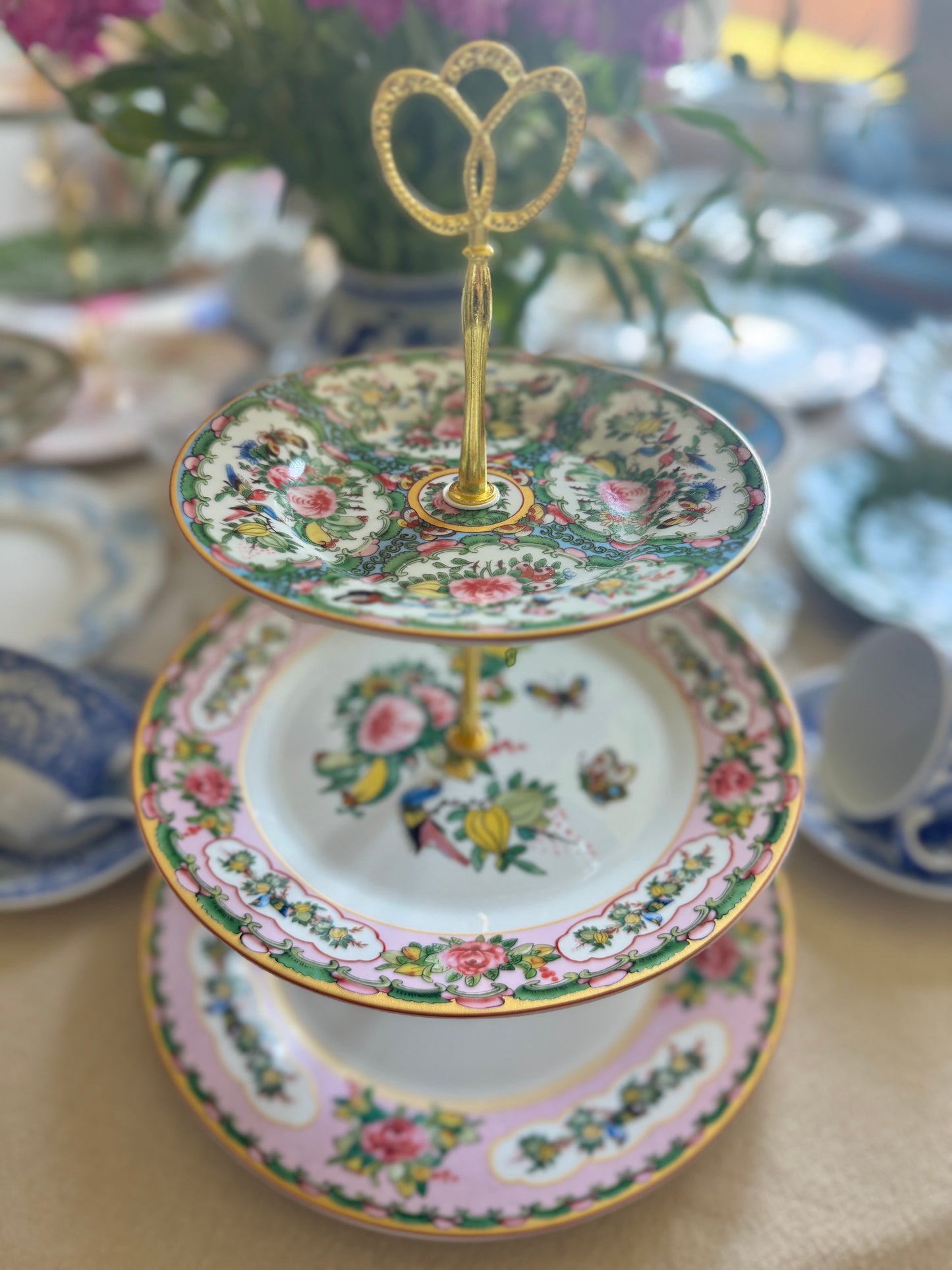 Williams Sonoma Famille Rose 3-Tier Stand – 10.5” Base Plate, Handcrafted Serving Stand