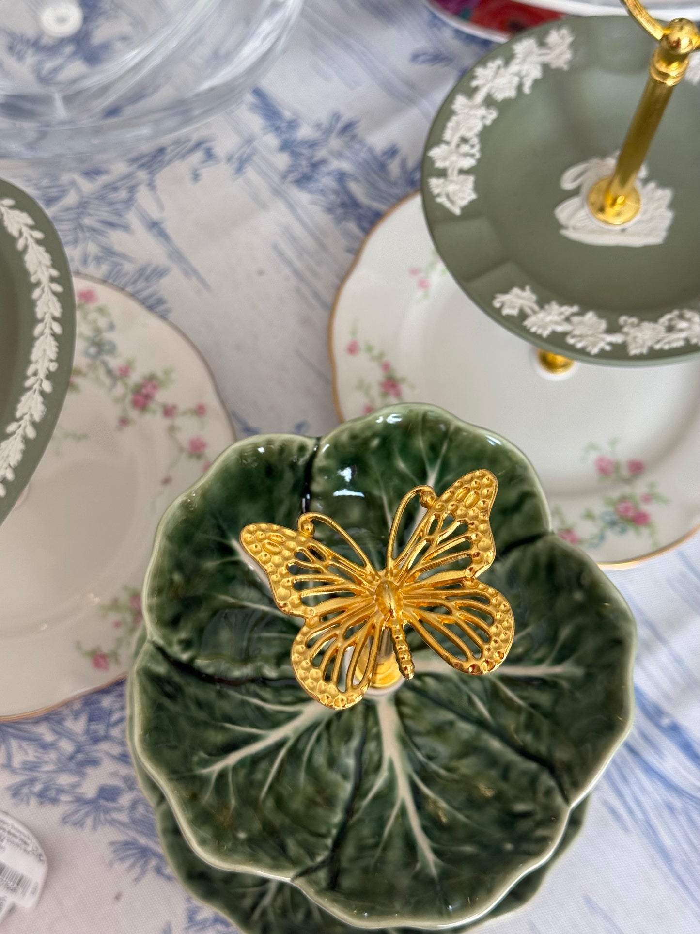 Bordallo Cabbage Petite Bowl Stand