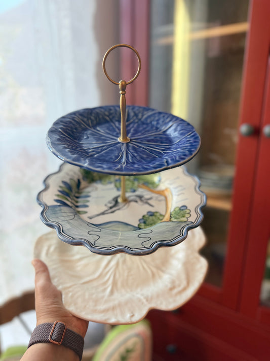 CE Corey Le Lapin, Blue Cabbage Tiered Stand with Bordallo Charger
