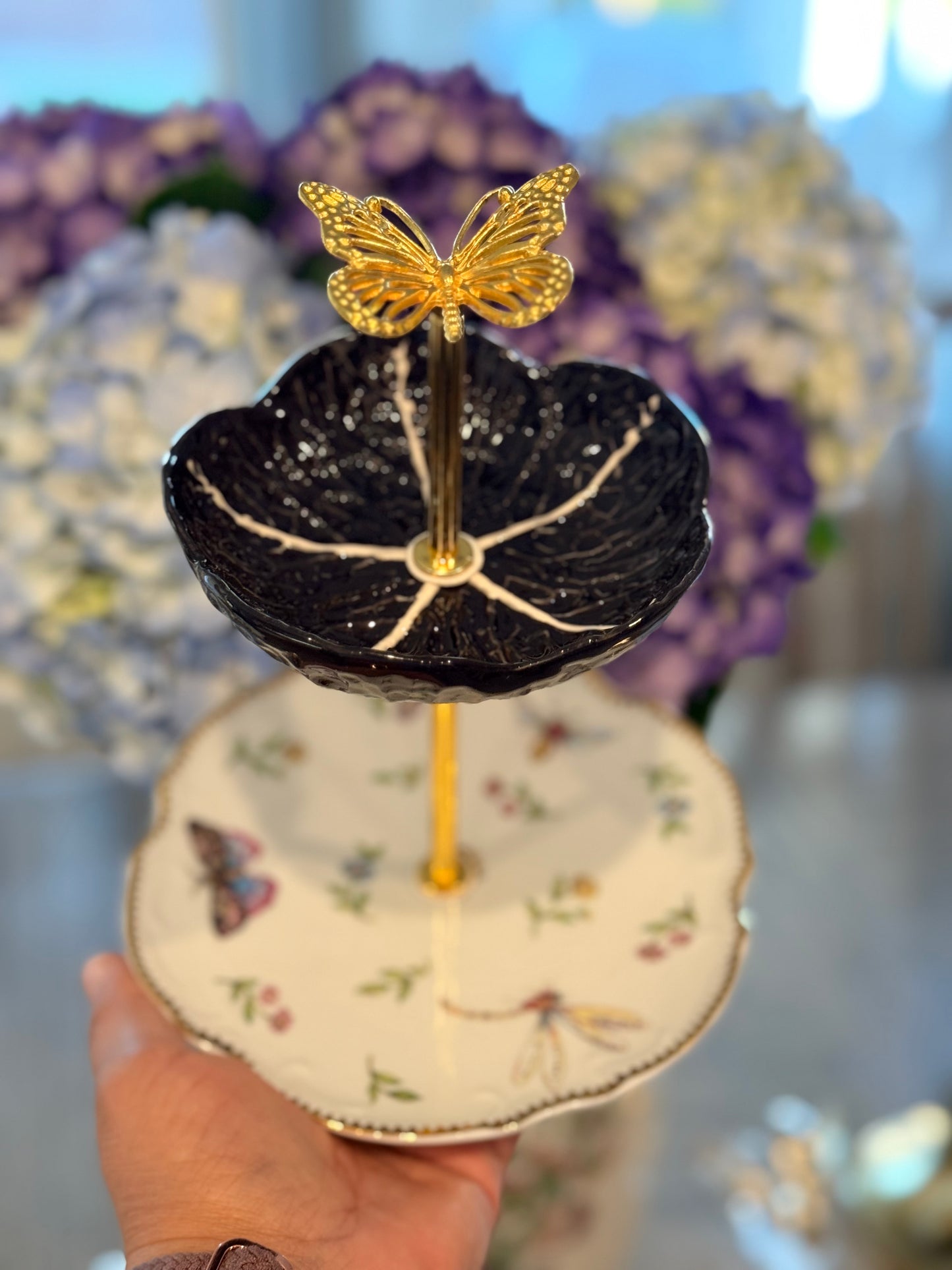 Black Cabbage and Godinger Primavera Petite Tiered Stand