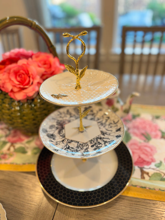 Williams Sonoma Bee Plate Tiered Stand – Elegant 3-Tier Tray