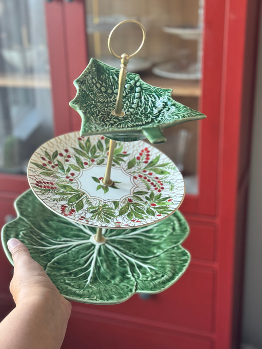 Bordallo Christmas Tree Three Tiered Stand-Dinner Size Cabbage Base
