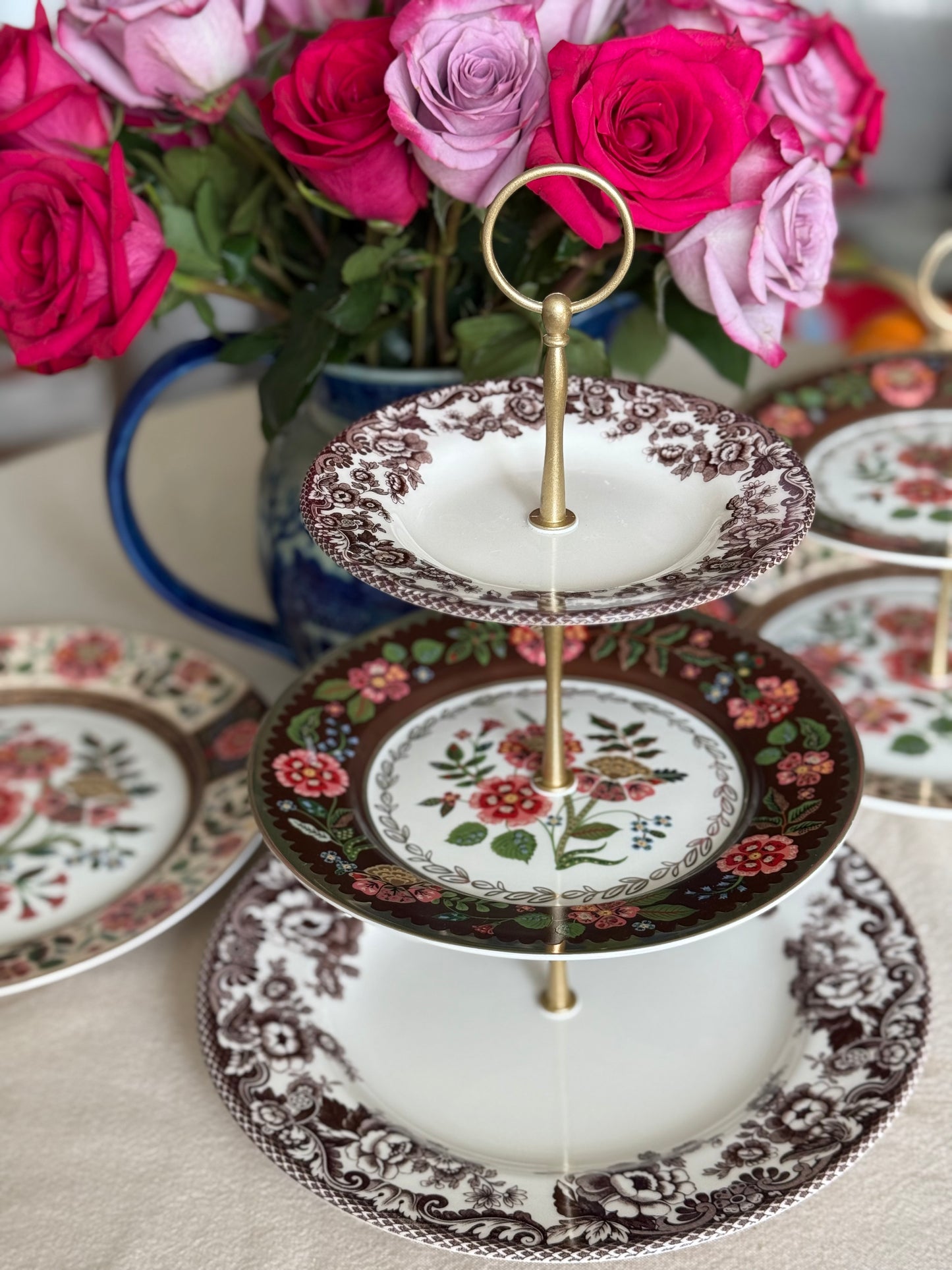 Rifle Paper Co. Gracie and Spode Woodland Three-Tiered Stand – Elegant Floral and Toile Dessert Stand