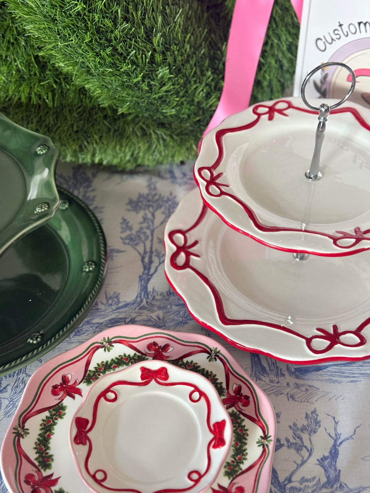 Red Bows Two Tiered Stand