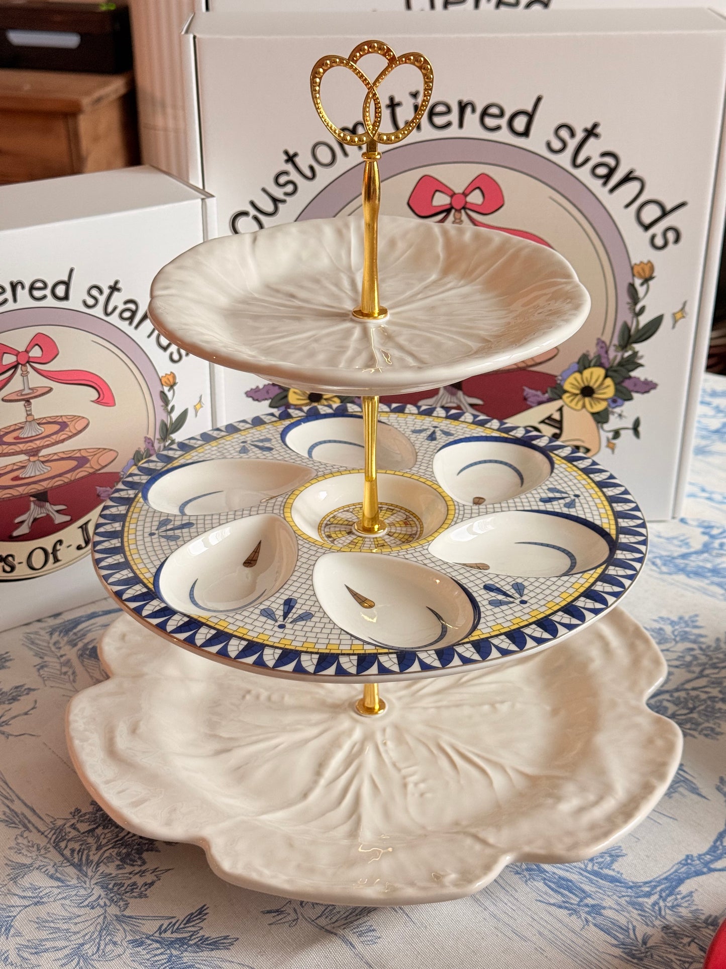 Grandmillennial Oyster Plate Statement Three-Tiered Stand