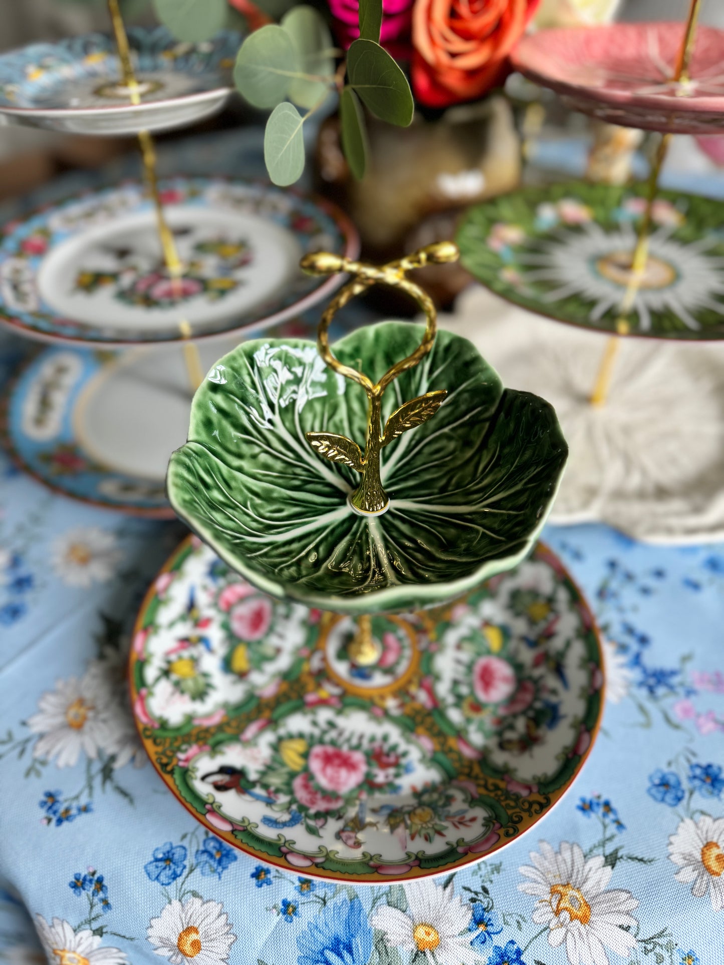 Bordallo Cabbage Bowl and Williams Sonoma Famille Rose Two Tiered Stand – Vintage-Inspired Floral Dessert Stand