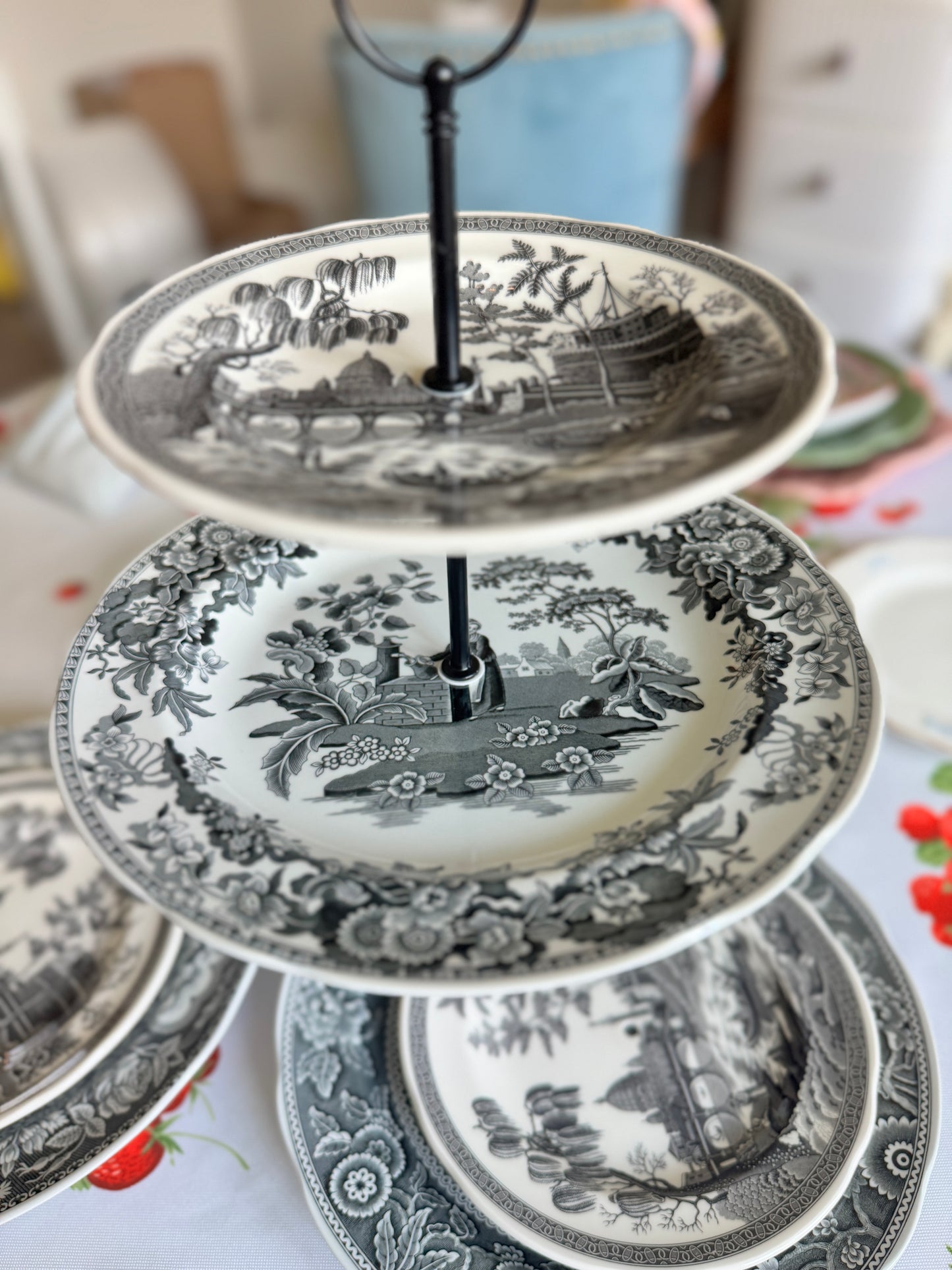 Spode Heritage Rome Two Tiered Stand – Black and White Transferware