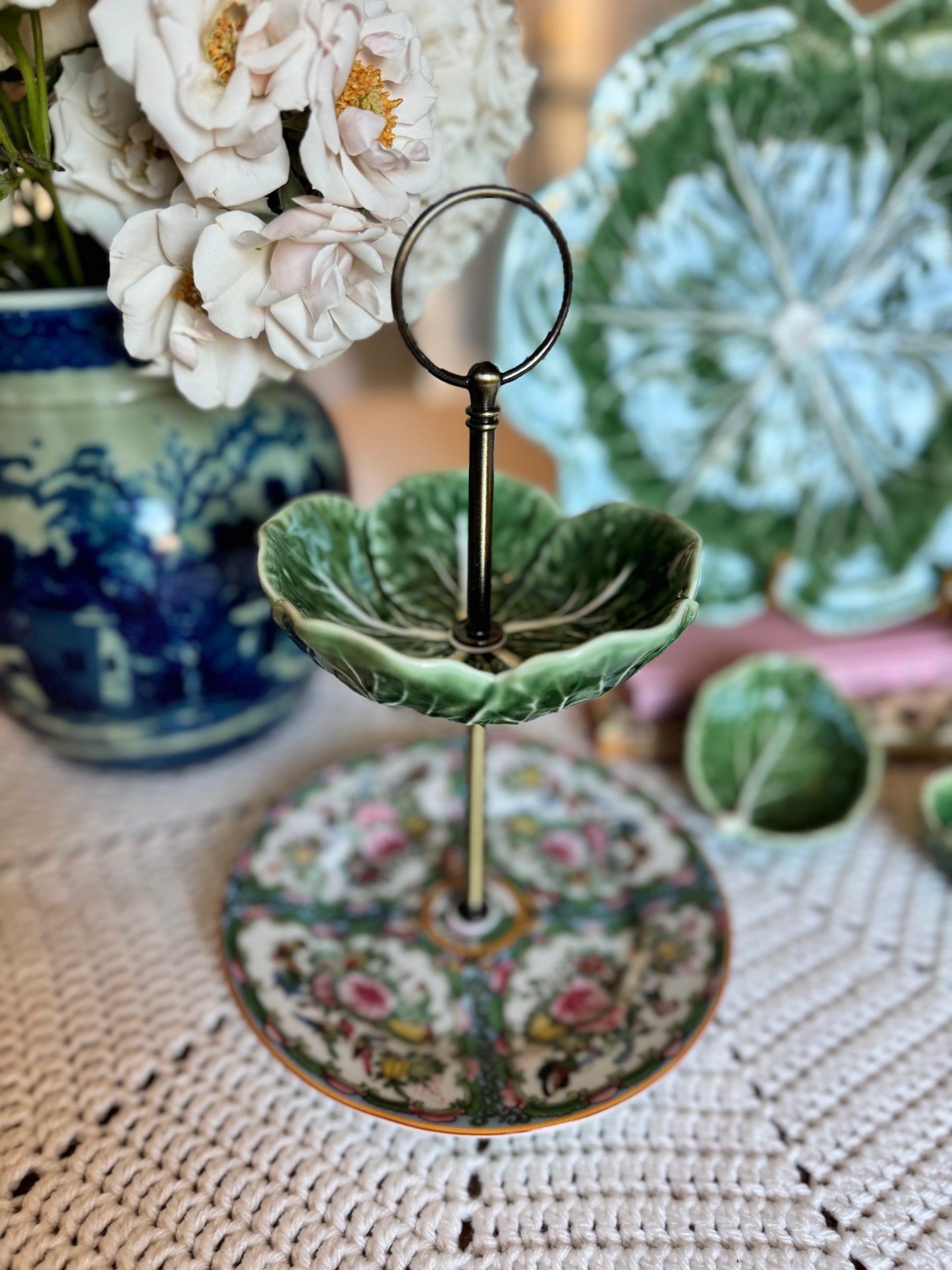 Bordallo Cabbage and Famille Rose Petite Tiered Stand