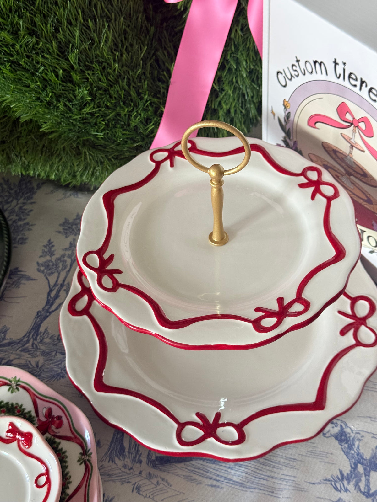 Red Bows Two Tiered Stand