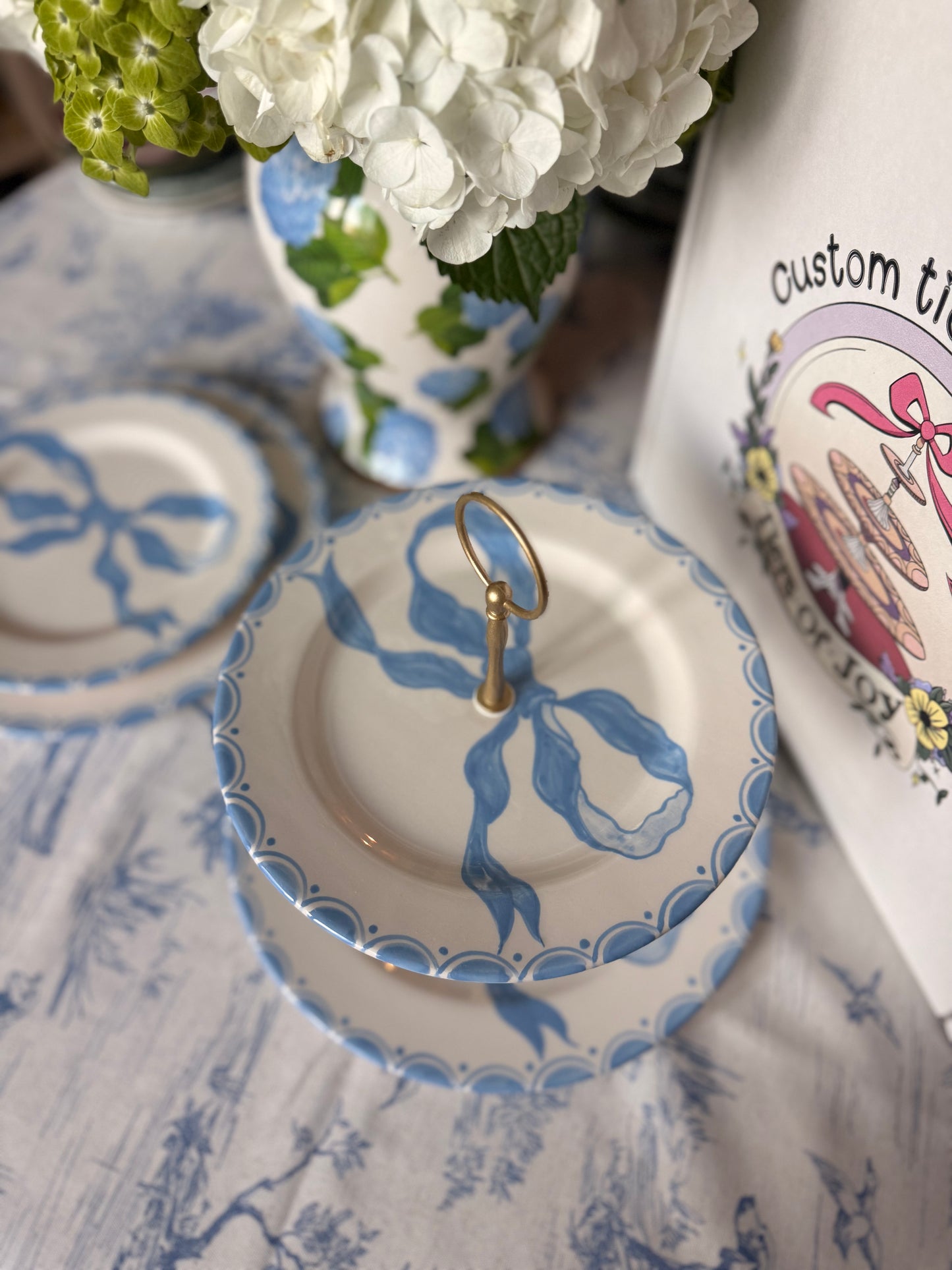 Mrs. Alice Blue Bow - Two Tiered Stand (10” base plate)
