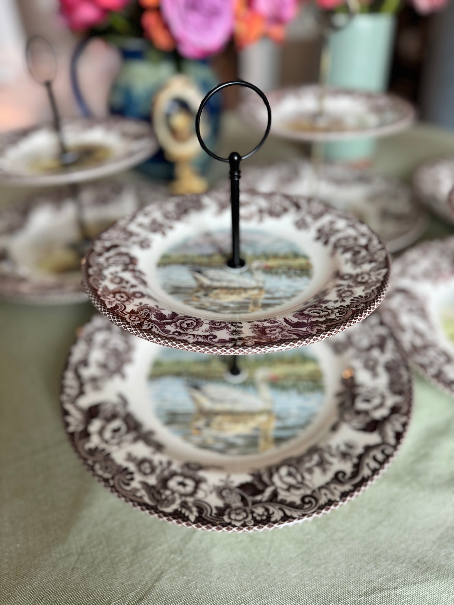Spode Woodland Swan Tiered Stand – Handcrafted Serving Stand for Fall Entertaining