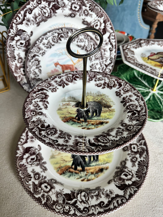 Spode Woodland Bears 2-Tier Serving Stand – Handcrafted Dessert & Appetizer Stand for Rustic or Holiday Entertaining